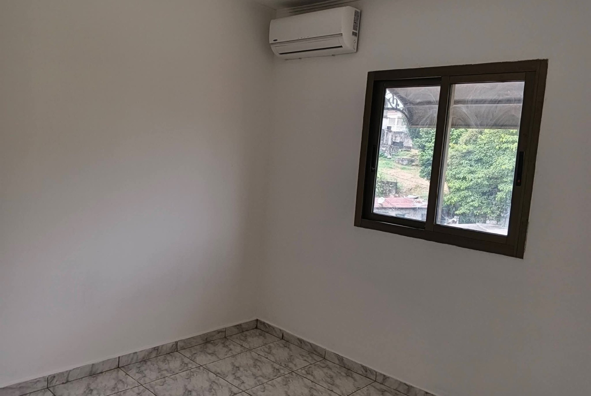 Appartement moderne avec vue sur la mangrove