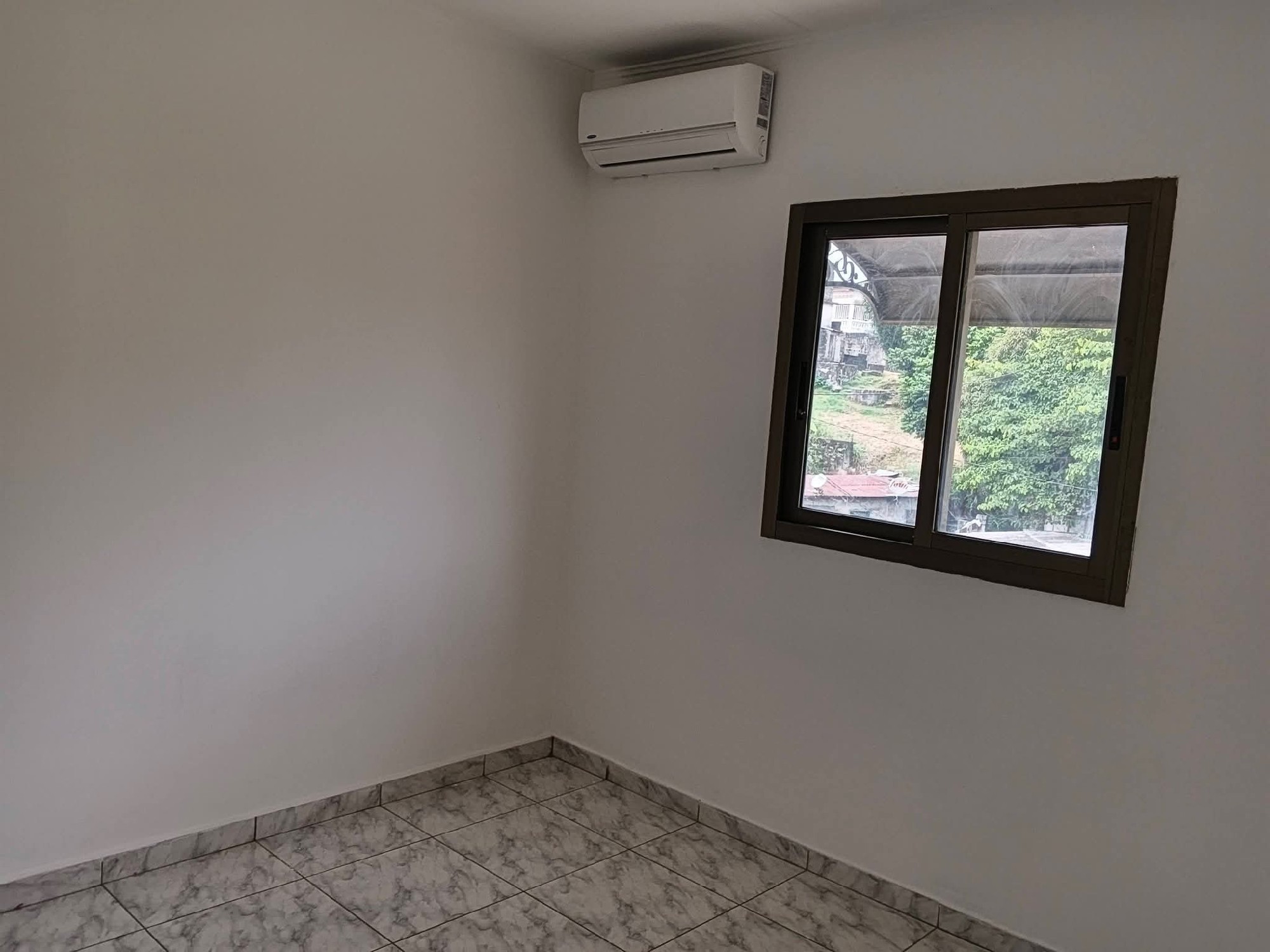 Appartement moderne avec vue sur la mangrove
